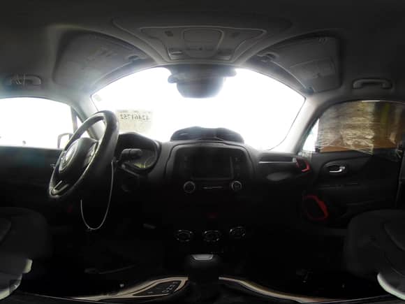 2017 Jeep Renegade Latitude с VIN ZACCJABB2HPG41882, выставлен на аукционе IAAI как лот 42461752 с пробегом 68 426 миль миль и . История ставок и продаж доступна на DreamBid. Изображение 18.