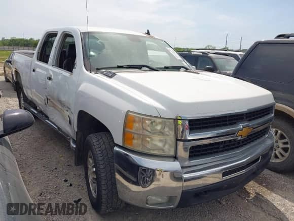 2007 Chevrolet Silverado 2500HD 1LT с VIN 1GCHK23K97F541447, выставлен на аукционе IAAI как лот 42125579 с пробегом 285 122 миль миль и . История ставок и продаж доступна на DreamBid. Изображение 1.