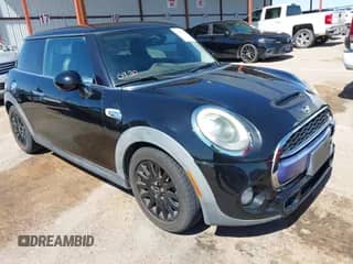 2015 MINI Hardtop S с VIN WMWXP7C59F2A40035, выставлен на аукционе IAAI как лот 43339436 с пробегом 84 301 миль миль и . История ставок и продаж доступна на DreamBid. Изображение 1.