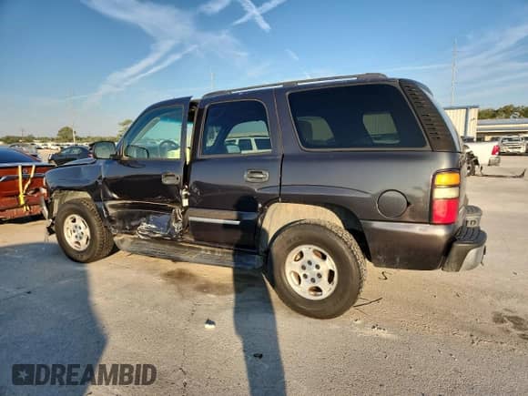 2005 Chevrolet Tahoe LS с VIN 1GNEC13V45J250232, выставлен на аукционе Copart как лот 84028955 с пробегом Не указан миль и Списание • Salvage title. История ставок и продаж доступна на DreamBid. Изображение 2.