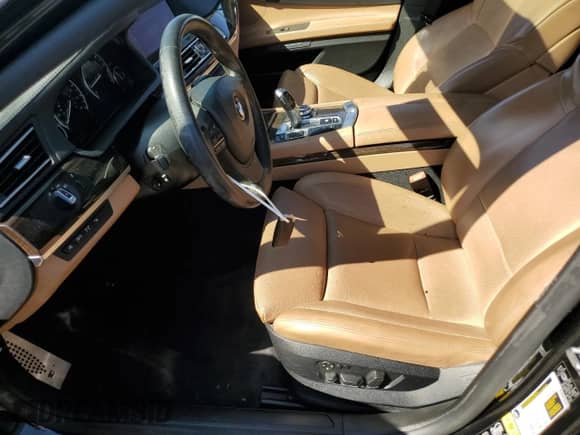 2011 BMW 7 Series 750Li xDrive with VIN WBAKC8C55BC433091, listed as a Copart auction lot 81485335 with 138,779 mi miles and Salvage title. Bid and sale history available at DreamBid. Image 7.