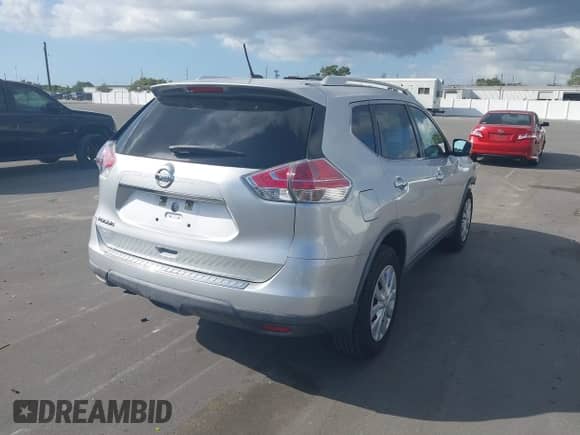 2016 Nissan Rogue SV with VIN KNMAT2MT0GP725630, listed as a IAAI auction lot 43416010 with 123,694 mi miles and . Bid and sale history available at DreamBid. Image 4.