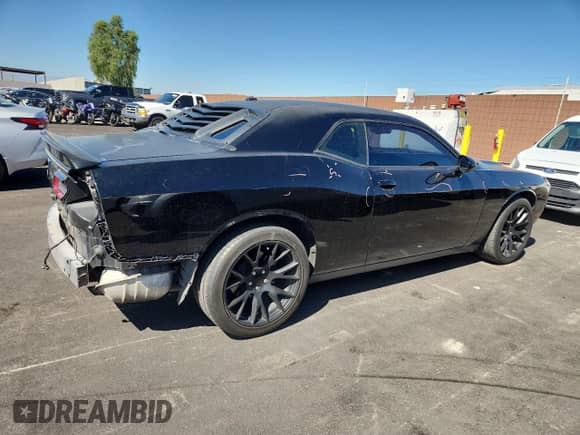 2019 Dodge Challenger SXT z VIN 2C3CDZAGXKH677450, wystawiony jako Copart lot #84649605 z przebiegiem 74 336 mil mil oraz Szkoda całkowita • Salvage title. Historia ofert i sprzedaży dostępna na DreamBid. Obrazek 3.