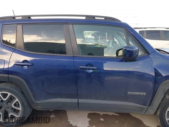 2018 Jeep Renegade Latitude with VIN ZACCJABB0JPJ64274, listed as a IAAI auction lot 42997641 with 47,008 mi miles and . Bid and sale history available at DreamBid. Image 14.