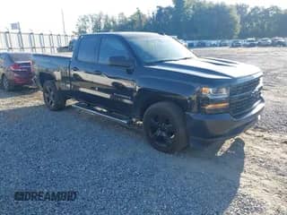 2017 Chevrolet Silverado 1500 Work Truck z VIN 1GCRCNEC9HZ232909, wystawiony jako IAAI lot #43285993 z przebiegiem 183 858 mil mil oraz . Historia ofert i sprzedaży dostępna na DreamBid. Obrazek 1.
