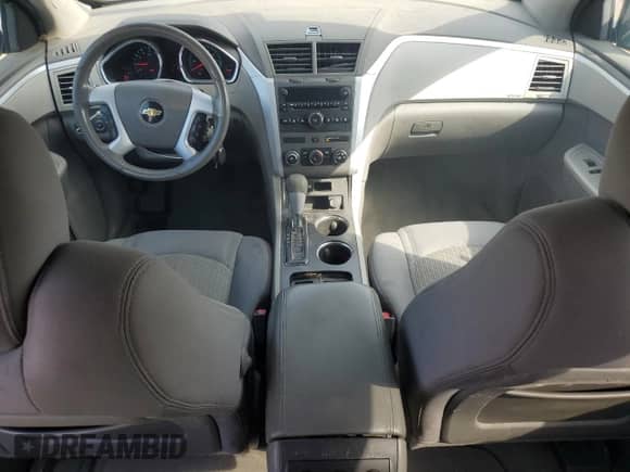 2011 Chevrolet Traverse LS with VIN 1GNKRFED5BJ156018, listed as a Copart auction lot 71911335 with 163,052 mi miles and Salvage title. Bid and sale history available at DreamBid. Image 8.