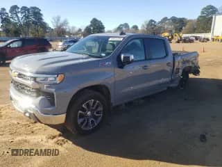 2024 Chevrolet Silverado 1500 LT z VIN 3GCUDDE80RG255929, wystawiony jako Copart lot #85873354 z przebiegiem 1 584 mil mil oraz Szkoda całkowita • Salvage title. Historia ofert i sprzedaży dostępna na DreamBid. Obrazek 1.