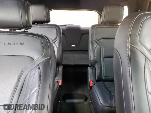 2017 Ford Explorer Platinum с VIN 1FM5K8HT4HGD98468, выставлен на аукционе Copart как лот 69504445 с пробегом Не указан миль и Списание • Salvage title. История ставок и продаж доступна на DreamBid. Изображение 10.