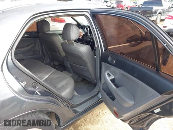 2004 Honda Accord EX with VIN 1HGCM56744A103507, listed as a IAAI auction lot 43334779 with 261,469 mi miles and . Bid and sale history available at DreamBid. Image 8.