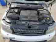 2013 Land Rover Range Rover Sport HSE Lux z VIN SALSK2D43DA791516, wystawiony jako Copart lot #80067765 z przebiegiem Nie podano mil oraz Czysty tytuł • Clean title. Historia ofert i sprzedaży dostępna na DreamBid. Obrazek 12.