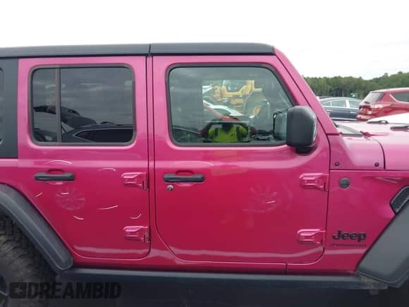 2024 Jeep Wrangler Sport S с VIN 1C4PJXDG2RW323150, выставлен на аукционе IAAI как лот 42915821 с пробегом 11 368 миль миль и . История ставок и продаж доступна на DreamBid. Изображение 14.