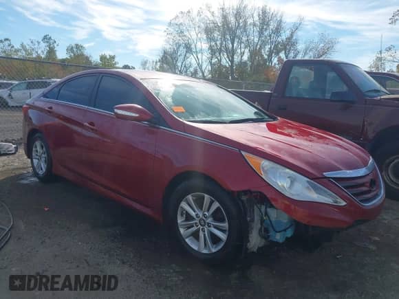 2014 Hyundai Sonata GLS z VIN 5NPEB4AC2EH825306, wystawiony jako IAAI lot #43479121 z przebiegiem 103 138 mil mil oraz . Historia ofert i sprzedaży dostępna na DreamBid. Obrazek 1.