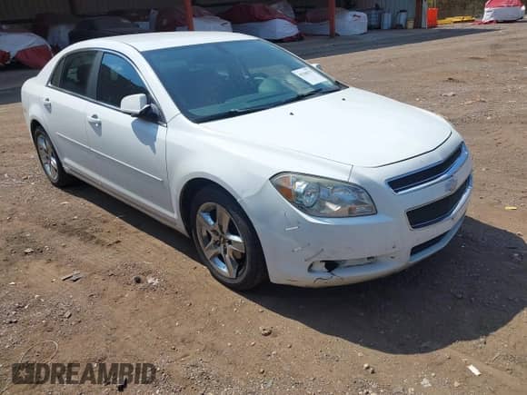 2010 Chevrolet Malibu 1LT с VIN 1G1ZC5E03AF132469, выставлен на аукционе IAAI как лот 43268375 с пробегом 433 085 миль миль и . История ставок и продаж доступна на DreamBid. Изображение 1.