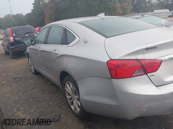 2018 Chevrolet Impala LT z VIN 2G1105S33J9117015, wystawiony jako IAAI lot #40754288 z przebiegiem 50 680 mil mil oraz . Historia ofert i sprzedaży dostępna na DreamBid. Obrazek 14.