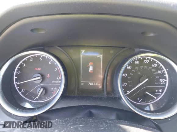 2019 Toyota Camry SE z VIN 4T1B11HK3KU833090, wystawiony jako IAAI lot #43218485 z przebiegiem 78 653 mil mil oraz . Historia ofert i sprzedaży dostępna na DreamBid. Obrazek 7.