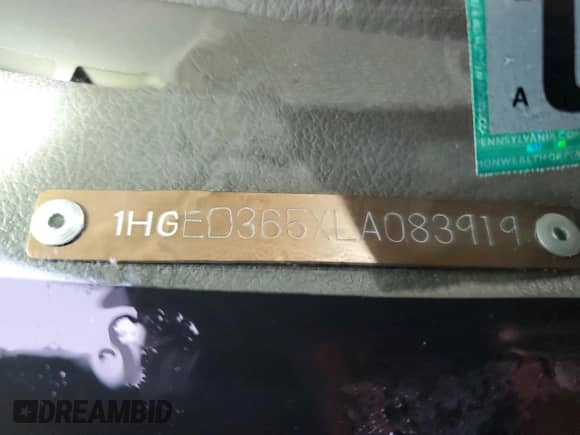 1990 Honda Civic с VIN 1HGED365XLA083919, выставлен на аукционе Copart как лот 80761914 с пробегом 168 749 миль миль и Списание • Salvage title. История ставок и продаж доступна на DreamBid. Изображение 12.