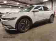 2024 Hyundai Ioniq 5 SEL with VIN KM8KNDDF6RU310834, listed as a IAAI auction lot 42515823 with 15,851 mi miles and . Bid and sale history available at DreamBid. Image 2.