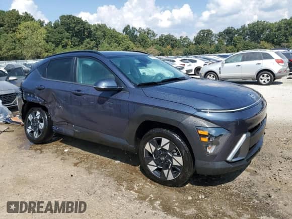 2024 Hyundai Kona SEL с VIN KM8HB3AB8RU149689, выставлен на аукционе Copart как лот 81620615 с пробегом 33 805 миль миль и Списание • Salvage title. История ставок и продаж доступна на DreamBid. Изображение 4.
