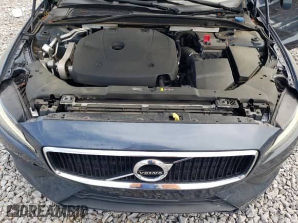 2021 Volvo S60 Momentum z VIN 7JR102FK9MG096461, wystawiony jako Copart lot #51518485 z przebiegiem 39 801 mil mil oraz Szkoda całkowita • Salvage title. Historia ofert i sprzedaży dostępna na DreamBid. Obrazek 11.