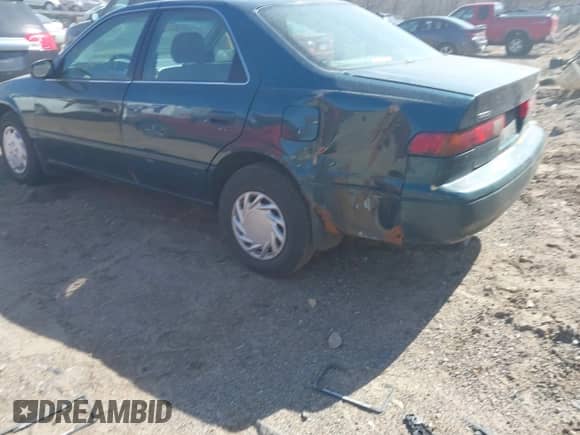 1998 Toyota Camry LE with VIN 4T1BG28K6WU212730, listed as a IAAI auction lot 41827819 with 212,473 mi miles and . Bid and sale history available at DreamBid. Image 6.