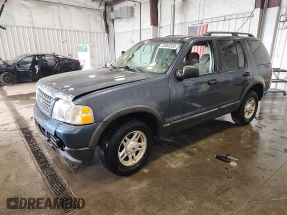 2003 Ford Explorer с VIN 1FMZU83W33ZA58898, выставлен на аукционе Copart как лот 83865535 с пробегом 207 417 миль миль и На запчасти • Non repairable. История ставок и продаж доступна на DreamBid. Изображение 1.