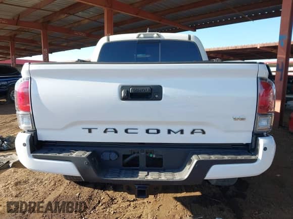 2021 Toyota Tacoma SR5 with VIN 3TMAZ5CN7MM153055, listed as a IAAI auction lot 41350066 with 33,064 mi miles and . Bid and sale history available at DreamBid. Image 17.