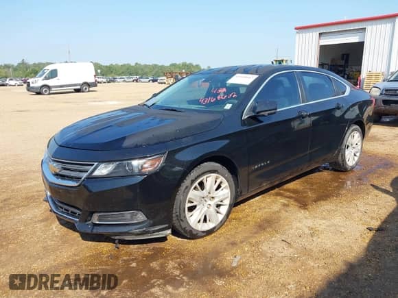 2014 Chevrolet Impala LS z VIN 1G11Y5SLXEU104120, wystawiony jako IAAI lot #43168602 z przebiegiem 143 959 mil mil oraz . Historia ofert i sprzedaży dostępna na DreamBid. Obrazek 2.