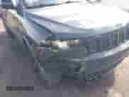 2018 Jeep Grand Cherokee Altitude z VIN 1C4RJFAG7JC394051, wystawiony jako IAAI lot #42492771 z przebiegiem 147 669 mil mil oraz . Historia ofert i sprzedaży dostępna na DreamBid. Obrazek 6.