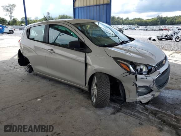 2019 Chevrolet Spark LS with VIN KL8CB6SA3KC800916, listed as a Copart auction lot 84379075 with 116,641 mi miles and Salvage title. Bid and sale history available at DreamBid. Image 4.