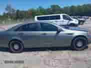 2016 Chevrolet Caprice Police Police z VIN 6G3NS5U20GL243876, wystawiony jako IAAI lot #43123585 z przebiegiem 106 984 mil mil oraz . Historia ofert i sprzedaży dostępna na DreamBid. Obrazek 13.