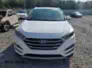 2017 Hyundai Tucson Limited with VIN KM8J33A20HU272271, listed as a Copart auction lot 81145545 with 138,757 mi miles and Clean title. Bid and sale history available at DreamBid. Image 5.