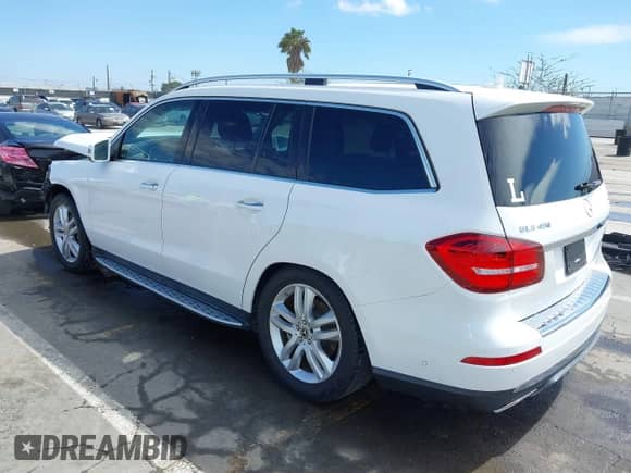 2018 Mercedes-Benz GLS 450 с VIN 4JGDF6EE9JB049030, выставлен на аукционе IAAI как лот 41804243 с пробегом 60 985 миль миль и . История ставок и продаж доступна на DreamBid. Изображение 3.