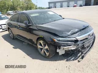 2019 Honda Accord Touring с VIN 1HGCV2F90KA003690, выставлен на аукционе IAAI как лот 43233306 с пробегом 96 741 миль миль и . История ставок и продаж доступна на DreamBid. Изображение 1.