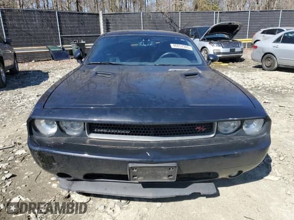 2014 Dodge Challenger R/T Plus with VIN 2C3CDYBT5EH108936, listed as a Copart auction lot 46652305 with 229,673 mi miles and Salvage title. Bid and sale history available at DreamBid. Image 5.