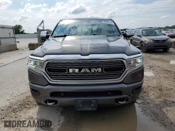 2020 Ram 1500 Limited z VIN 1C6SRFHM7LN367338, wystawiony jako Copart lot #68367545 z przebiegiem 88 006 mil mil oraz Szkoda całkowita • Salvage title. Historia ofert i sprzedaży dostępna na DreamBid. Obrazek 5.