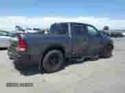 2018 Ram 1500 Rebel z VIN 1C6RR7YT4JS236121, wystawiony jako Copart lot #67679045 z przebiegiem 119 619 mil mil oraz Szkoda całkowita • Salvage title. Historia ofert i sprzedaży dostępna na DreamBid. Obrazek 3.