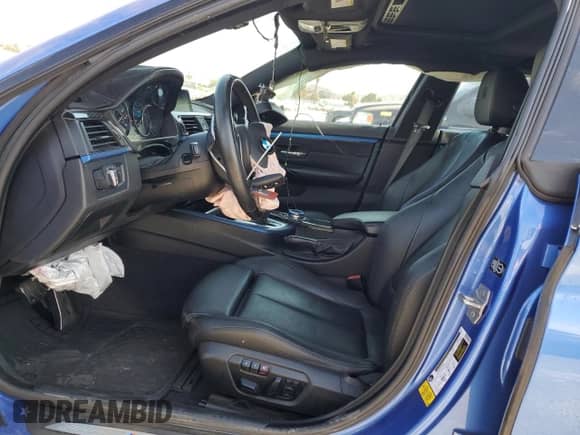 2015 BMW 4 Series 428i z VIN WBA4A9C55FD416568, wystawiony jako Copart lot #80951805 z przebiegiem 100 865 mil mil oraz Szkoda całkowita • Salvage title. Historia ofert i sprzedaży dostępna na DreamBid. Obrazek 7.