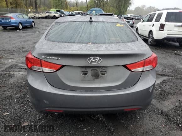 2013 Hyundai Elantra Limited с VIN 5NPDH4AE1DH189262, выставлен на аукционе Copart как лот 81983235 с пробегом Не указан миль и Списание • Salvage title. История ставок и продаж доступна на DreamBid. Изображение 6.