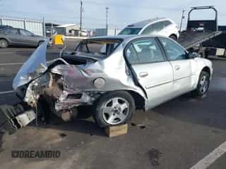 2005 Chevrolet Malibu Classic z VIN 1G1ND52F55M194185, wystawiony jako IAAI lot #41534541 z przebiegiem Nie podano mil oraz . Historia ofert i sprzedaży dostępna na DreamBid. Obrazek 4.