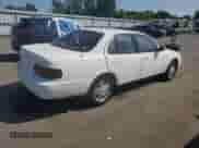 1995 Toyota Camry XLE с VIN 4T1GK13E8SU102000, выставлен на аукционе Copart как лот 64025905 с пробегом 115 606 миль миль и Чистый • Clean title. История ставок и продаж доступна на DreamBid. Изображение 3.