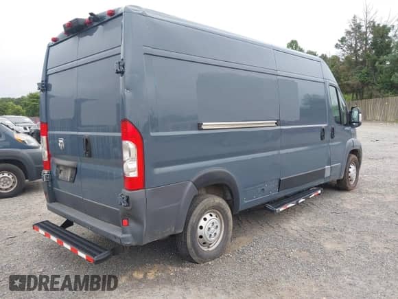 2018 Ram ProMaster Cargo with VIN 3C6TRVDG1JE159102, listed as a IAAI auction lot 42842903 with 50,910 mi miles and . Bid and sale history available at DreamBid. Image 4.