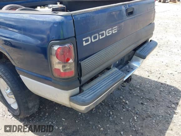 2000 Dodge 1500 с VIN 3B7HC13Y9YG100624, выставлен на аукционе IAAI как лот 42375679 с пробегом 234 353 миль миль и . История ставок и продаж доступна на DreamBid. Изображение 6.