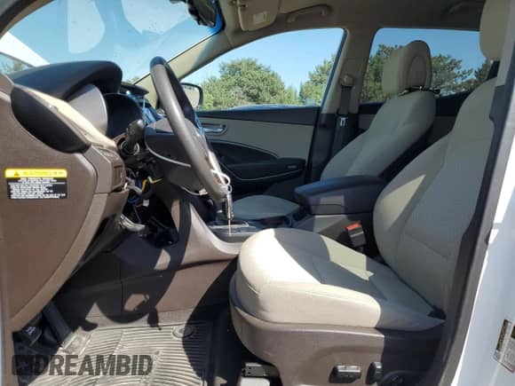 2017 Hyundai Santa Fe 2.4L с VIN 5NMZUDLB3HH017936, выставлен на аукционе Copart как лот 83977115 с пробегом 24 386 миль миль и Списание • Salvage title. История ставок и продаж доступна на DreamBid. Изображение 7.