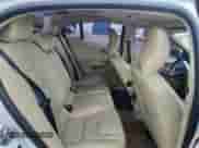 2015 Volvo S60 T5 Premier с VIN YV1612TB5F2317117, выставлен на аукционе Copart как лот 80667715 с пробегом 180 649 миль миль и Списание • Salvage title. История ставок и продаж доступна на DreamBid. Изображение 10.