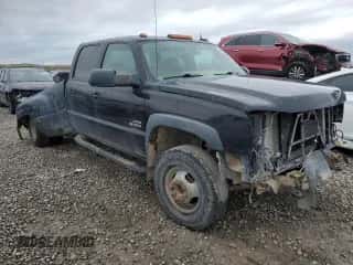 2005 Chevrolet Silverado 3500 DRW Wrk Trk с VIN 1GCJK33275F910522, выставлен на аукционе Copart как лот 54566655 с пробегом 178 334 миль миль и Списание • Salvage title. История ставок и продаж доступна на DreamBid. Изображение 4.