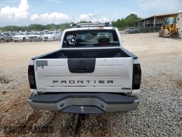 2001 Nissan Frontier SE with VIN 1N6ED27T91C344946, listed as a Copart auction lot 57488105 with 183,127 mi miles and Salvage title. Bid and sale history available at DreamBid. Image 6.