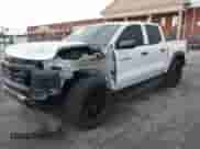 2025 Chevrolet Colorado 4WD Trail Boss с VIN 1GCPTEEK5S1120855, выставлен на аукционе IAAI как лот 42986403 с пробегом 2 696 миль миль и . История ставок и продаж доступна на DreamBid. Изображение 18.