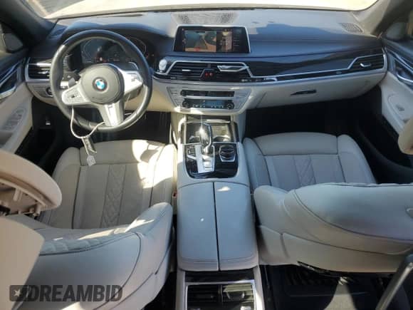 2022 BMW 7 Series 750i xDrive with VIN WBA7U2C0XNCK85433, listed as a Copart auction lot 74034664 with 26,050 mi miles and Salvage title. Bid and sale history available at DreamBid. Image 8.