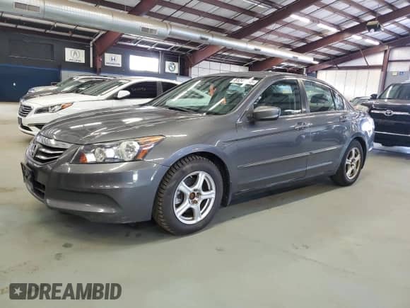 2011 Honda Accord EX with VIN 1HGCP2E75BA103164, listed as a Copart auction lot 81241565 with 290,349 mi miles and Clean title. Bid and sale history available at DreamBid. Image 1.