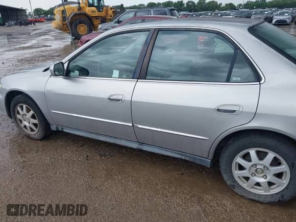 2002 Honda Accord SE with VIN 1HGCG567X2A175896, listed as a IAAI auction lot 42557502 with 213,229 mi miles and . Bid and sale history available at DreamBid. Image 14.